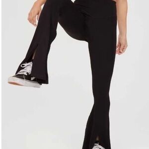 NWT Aerie Offline Xtra Flare Leggings S LONG